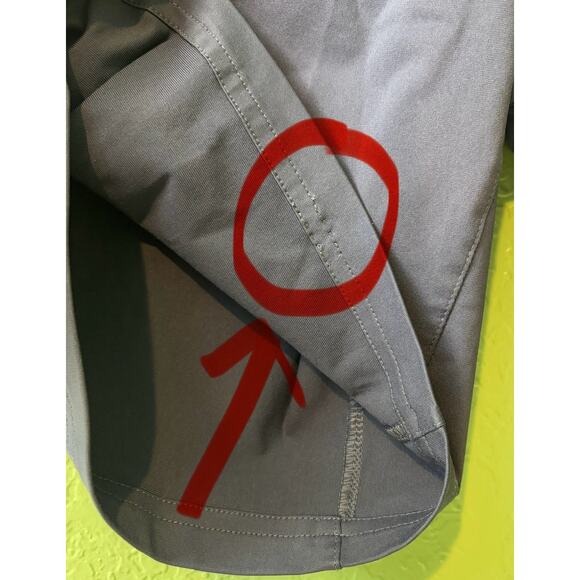 Rhone Commuter Stretch 9" Dark Gray Men's Shorts Size 33 - Picture 6 of 7